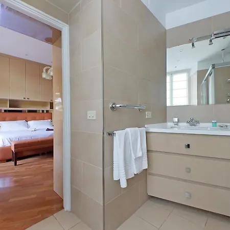 Borghese Park View - My Extra